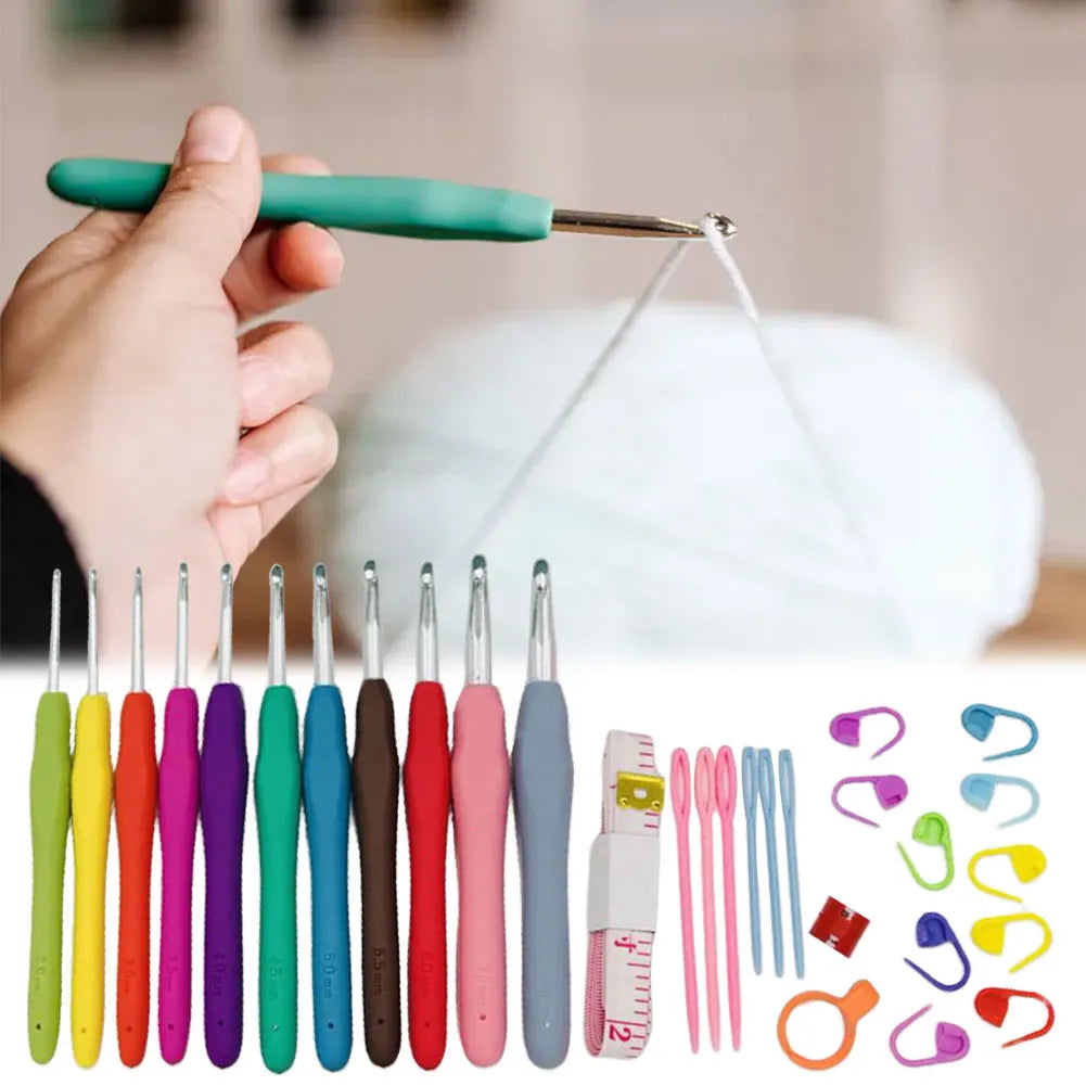 Colorful Crochet Hook Set with Case – Ergonomic Kit for Yarn & Knitting