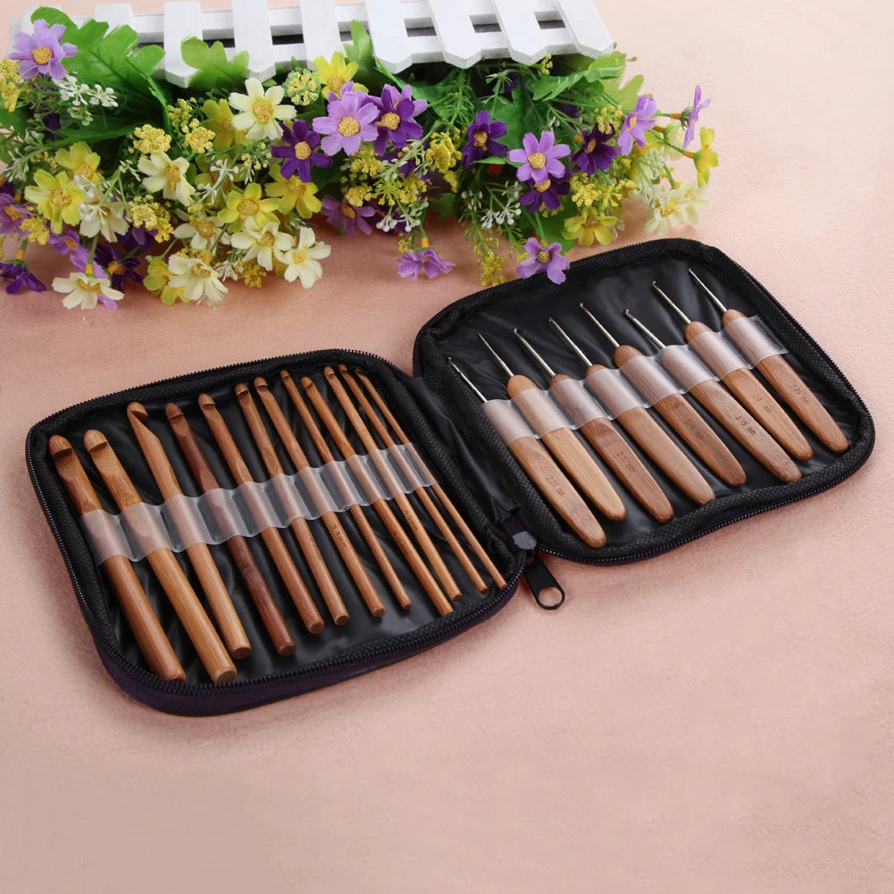 20pcs Bamboo Crochet Hook Set – Lightweight Yarn Tools with Case